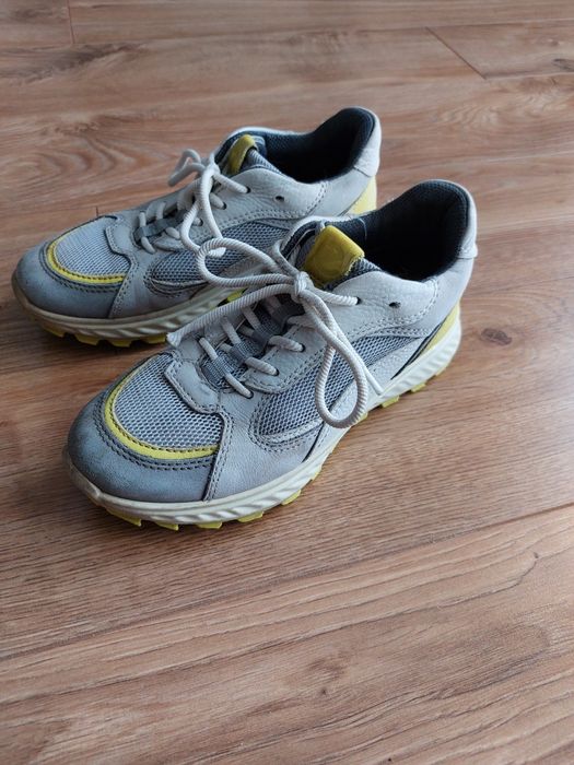 Buty dziecięce ecco r.34 skórzane, trekingowe,oddychajace