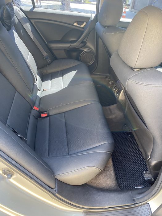 Honda accord 8 2.4