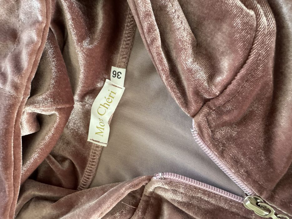 Komplet dresowy Mon Cheri rozm. 36