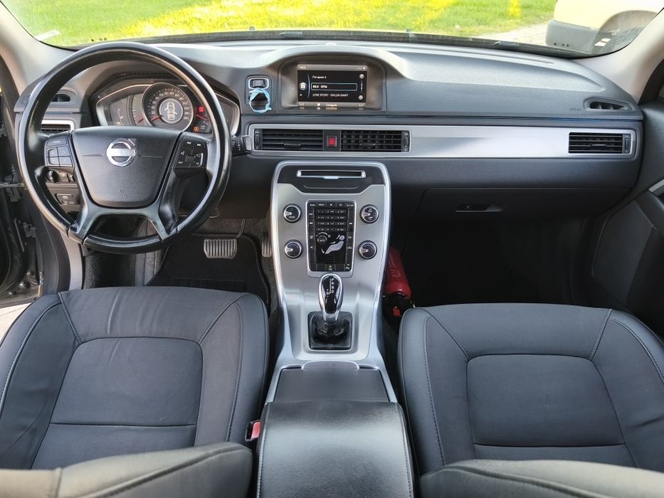 Volvo V70 1.6 D2 Auto GARANTIA 18MESES Troco  163€ Mês