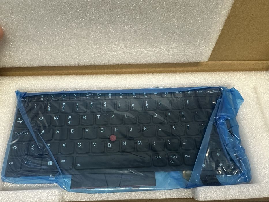 Teclado lenovo portatil serie t4xx