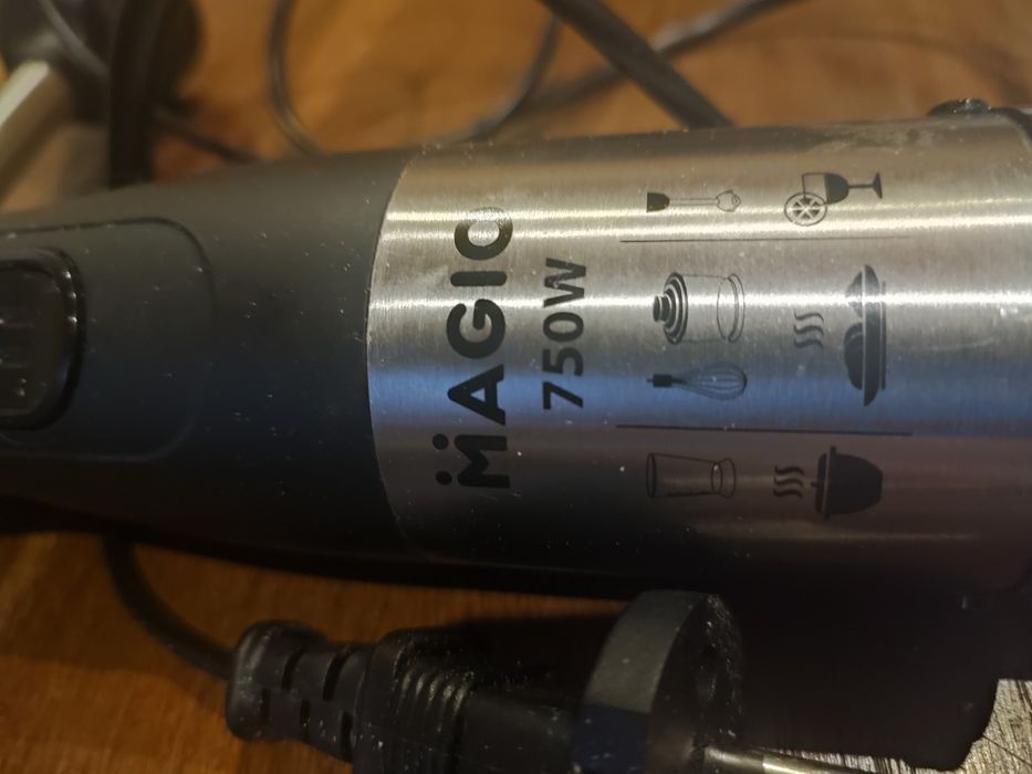 Блендер  Маgio 750w читайте