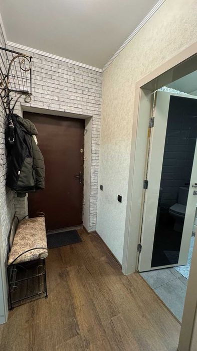 1к квартира з ремонтом.  Сертифікат  Газ  Балкон