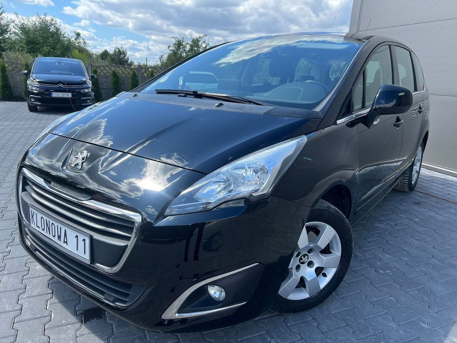 Peugeot 5008