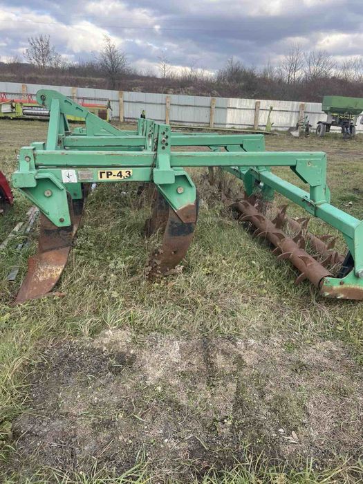 Глибокорозпушувач ГР 4.3