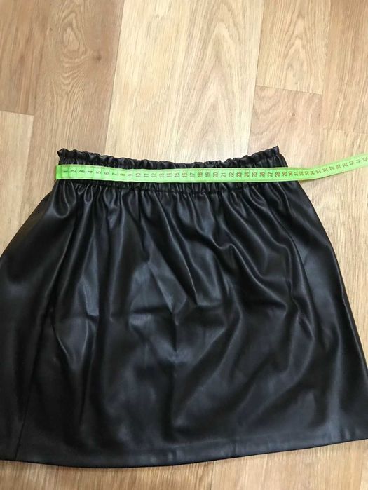 Спідниця з еко шкіри на дівчинку