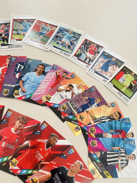 Karty piłkarskie Adrenalyn 2024, 2022 Pamimi