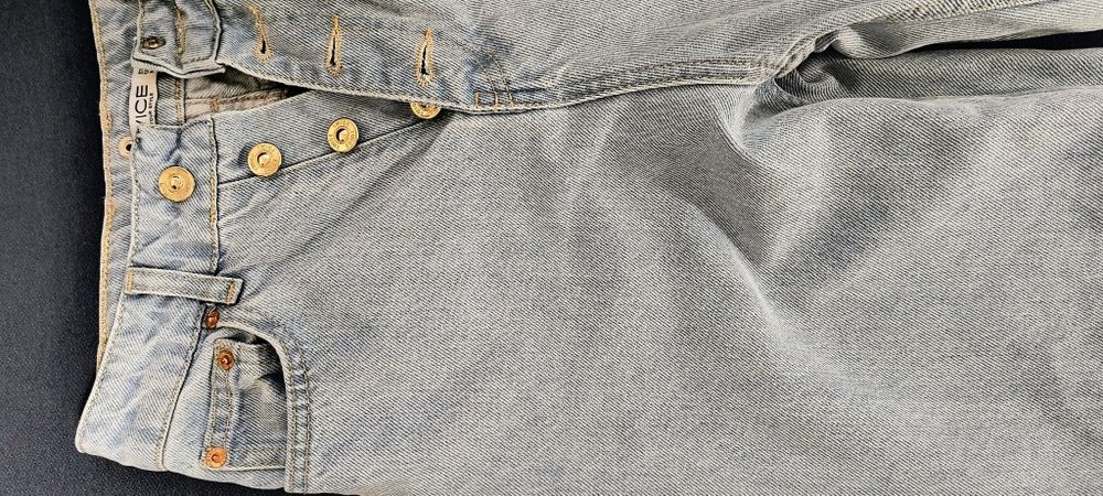 Продам джинси Twice