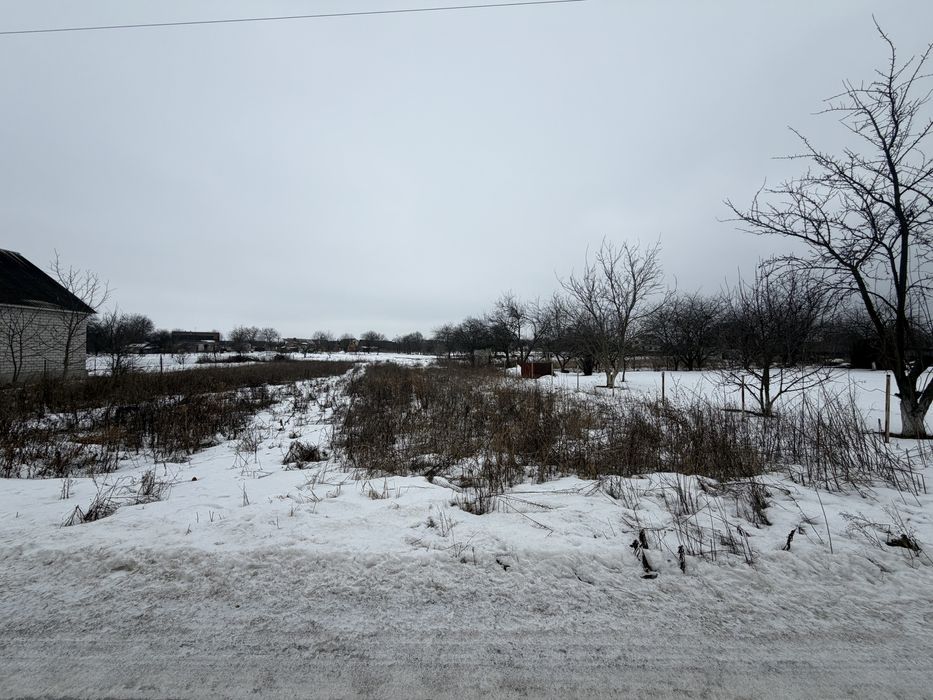 Земельна ділянка під забудову 15с, поруч житлові будинки