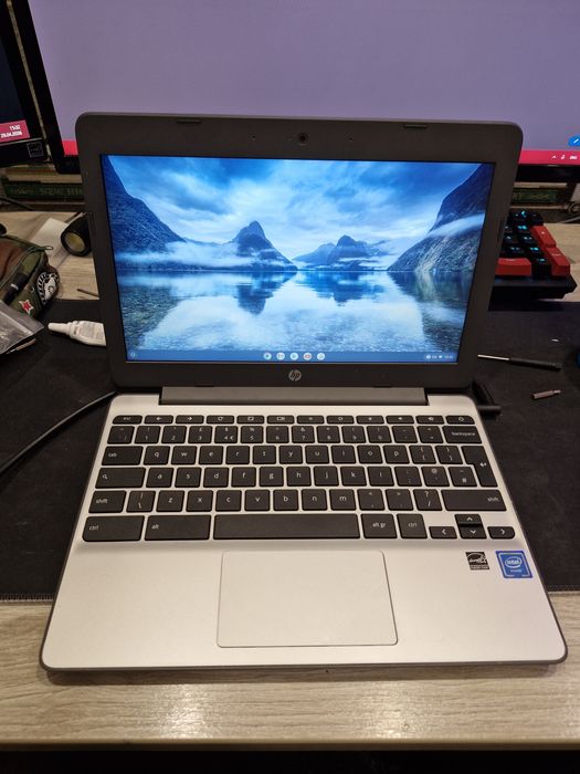 HP Chromebook 11 G5 
Продається надійний і легкий ноутбук НР Chromebook