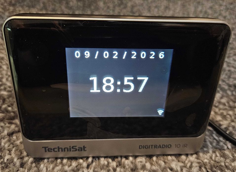 Tuner Radio sieciowe DAB+, FM, internetowe TechniSat Digitradio 10 IR