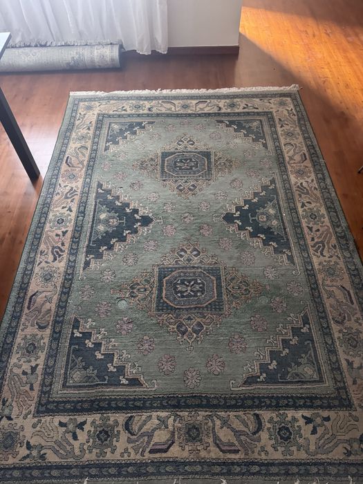 Conjunto de sofa e poltronas por 200€ em pele !!!