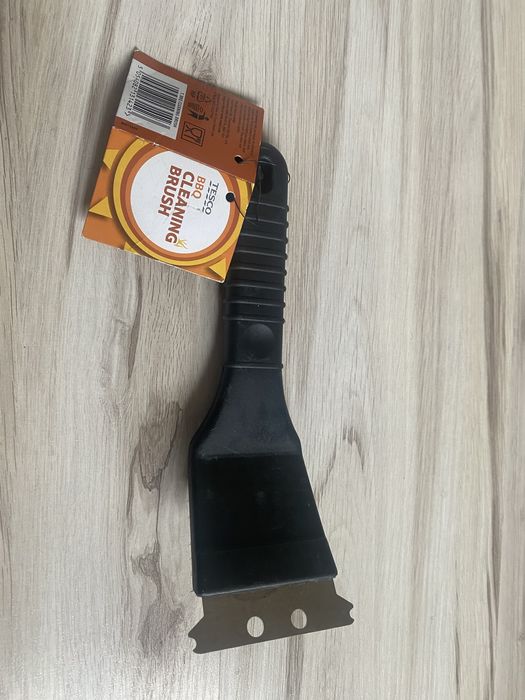 Tesco nowa szczotka do czyszczenia grilla
