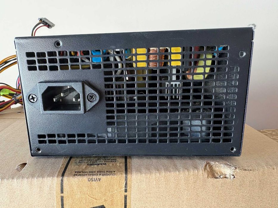 Fonte de Alimentação Kolink KL-C600