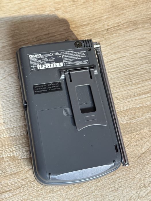 Портативний телевізор Casio  TV-480I