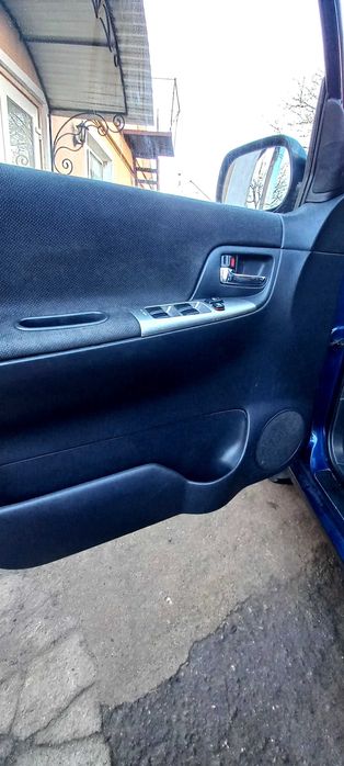 Тойота версо корола