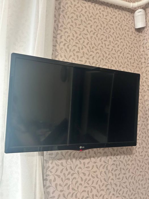 LED Телевизор LG 32" в отличном состоянии