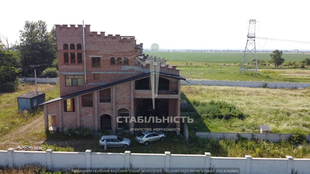Продаж приміщення 1800 м2. Ділянка 68 с. Тисменицька траса. Під Бізнес