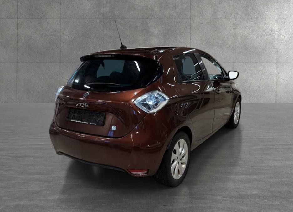 Refnault Zoe 22кВт 2015р без ДТП