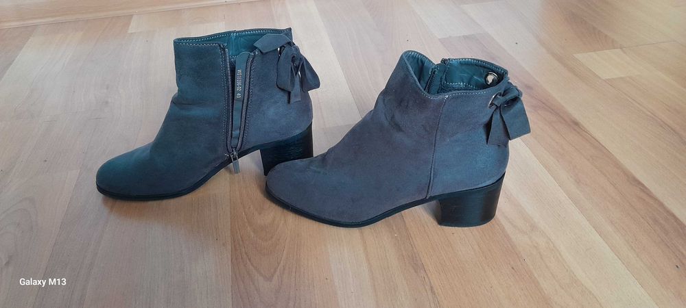 Kozaki botki welurowe 40