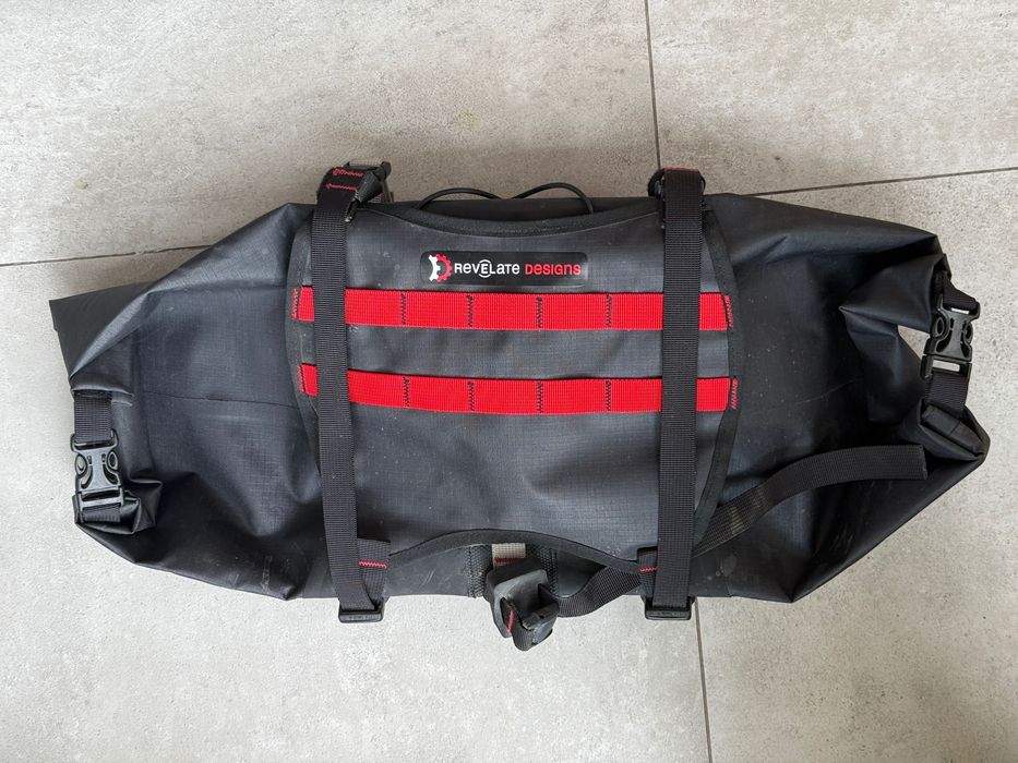 Torba na kierownicę Revelate Designs Sweetroll 11 litrów bikepacking