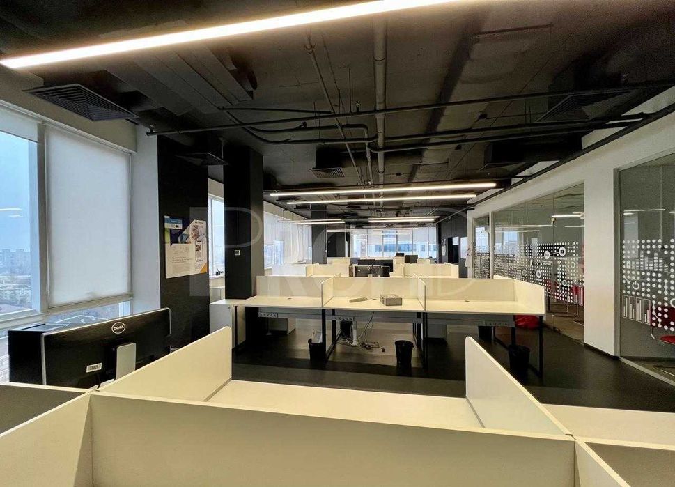 БЕЗ% Офис в стиле LOFT площадью (1300 м2)