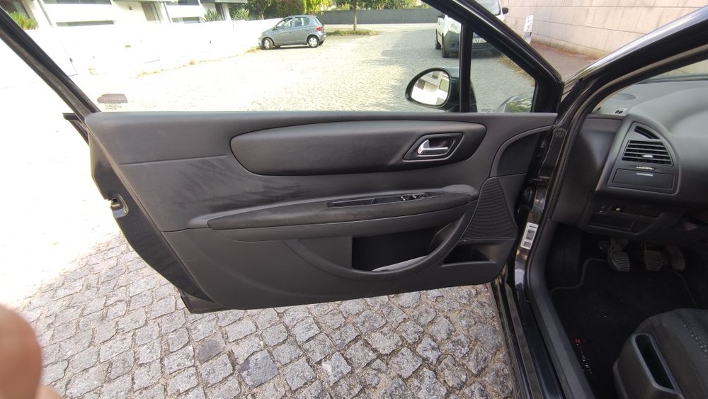 Citroen 1.6 HDI 110cv VTR Pack