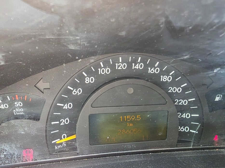 Vendo carrinha C220