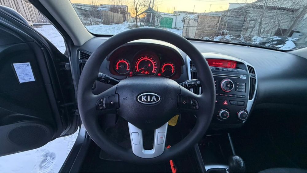 Продам kia ceed 2009 року ,