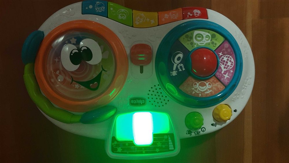 Piano musical chicco