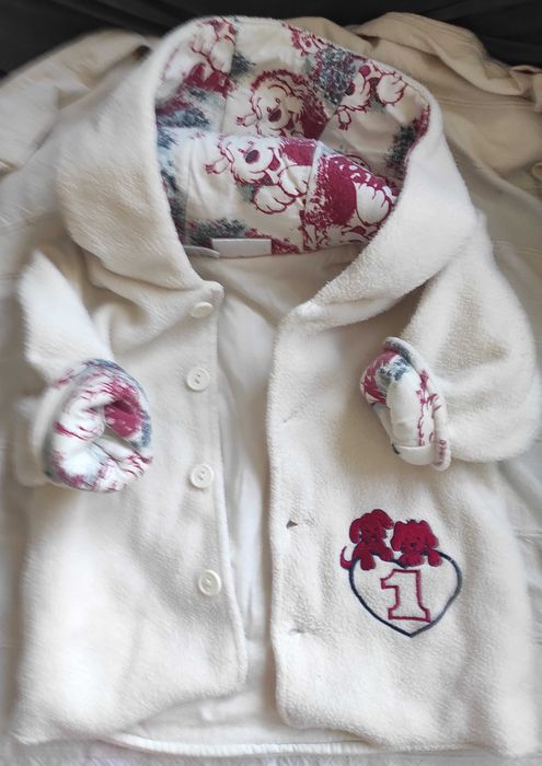 Ciepła bluza Twinnies dla niemowlaka na 62 cm z kapturem