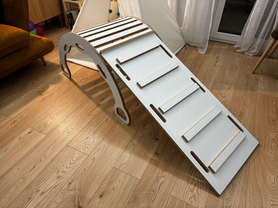 Bujak Montessori duży TuptiWood + zjeżdżalnia/drapinka