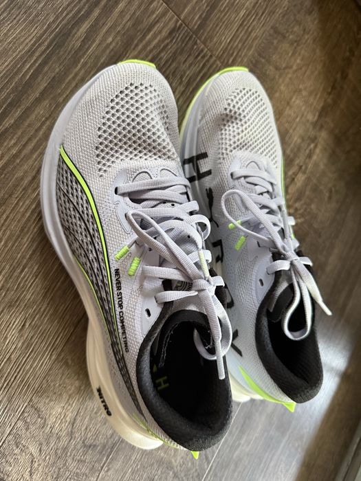 Бігові кросівки puma deviate nitro 3 hyrox EUR 39