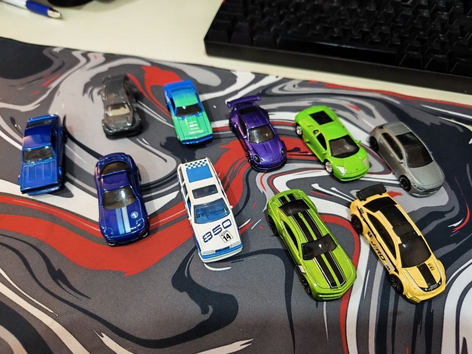 Hotwheels varios