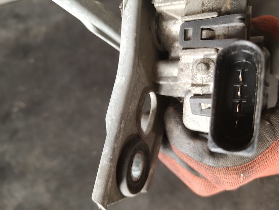Silnik mechanizm wycieraczek silniczek wycieraczek opel astra h signum