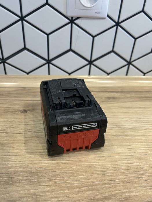 Bateria Akumulator Bosch 18V 8Ah Expert AMP Share Jak nowa