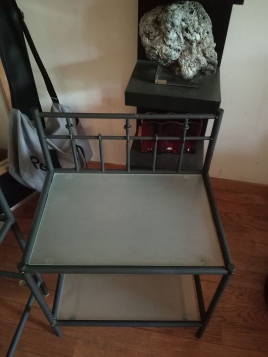 Lindo móvel para terraço ou jardim