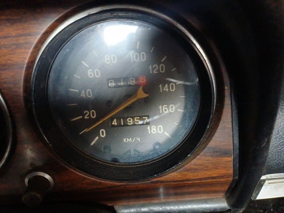 ВАЗ 2103 ,1975г, синего цвета.