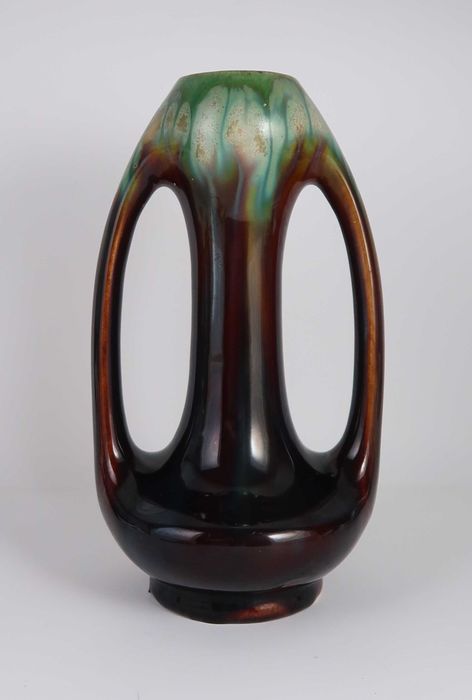 Jarra Art Deco em Faiança