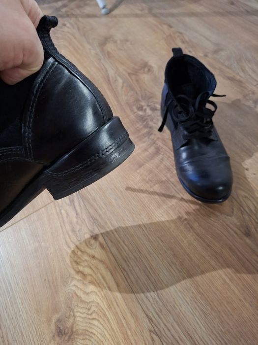 Trzewiki meskie stylowe