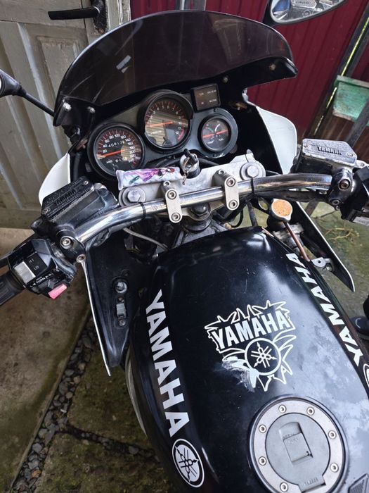 Продам YAMAHA fz750 genesis ТЕРМІНОВО!
