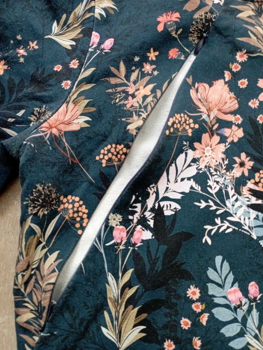 Dwie piękne bluzy ciążowe i do karmienia + jeansy gratis