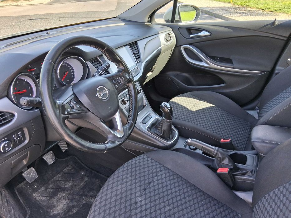 Opel Astra sports tourer