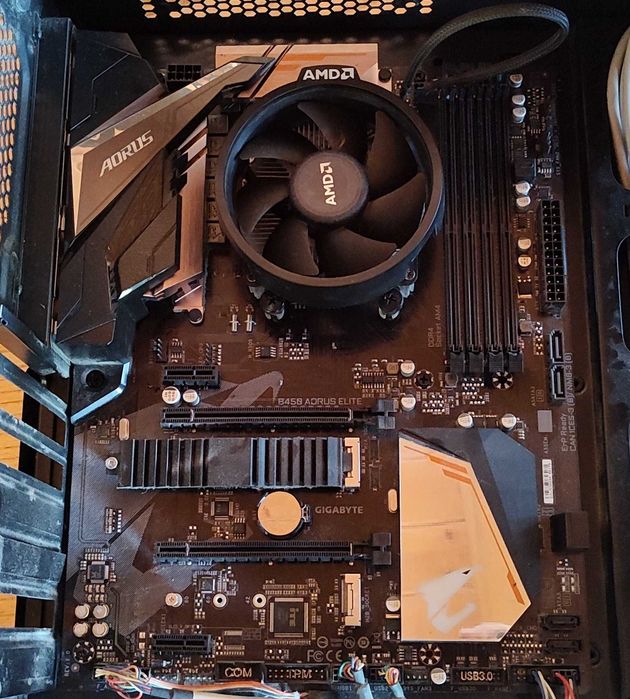 Płyta Główna Gigabyte b450 Aorus elite + procesor Ryzen 5 3600