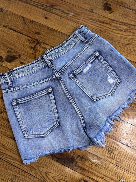 Жіночі джинсові шорти, розмір S