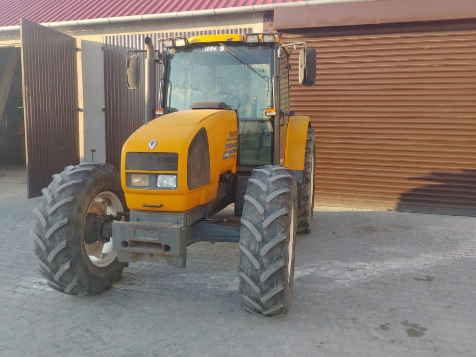 Renault Ares 610 John Deere zetor Massey Ferguson