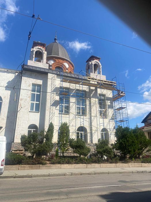 Подмості,пересувні драбини,1огорожі,вишки,риштування
