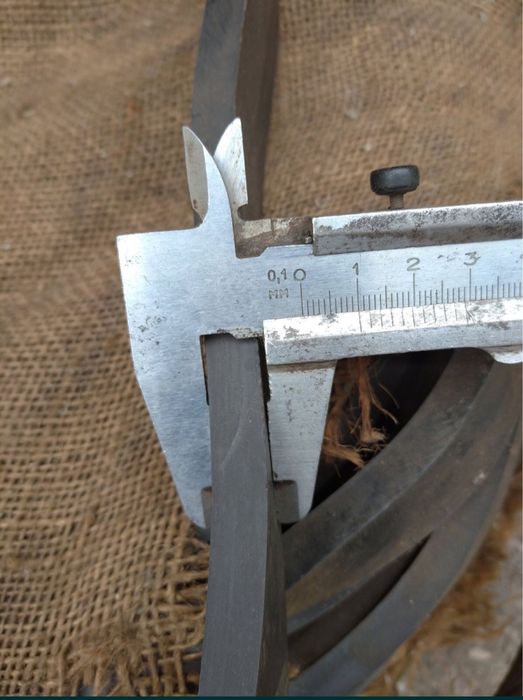 Шнур резиновый прямоугольного (квадратного сечения)