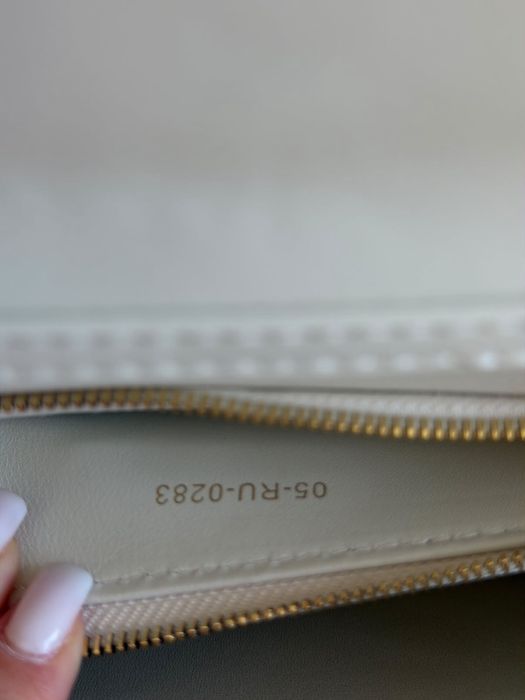 Dior сумка у наявності