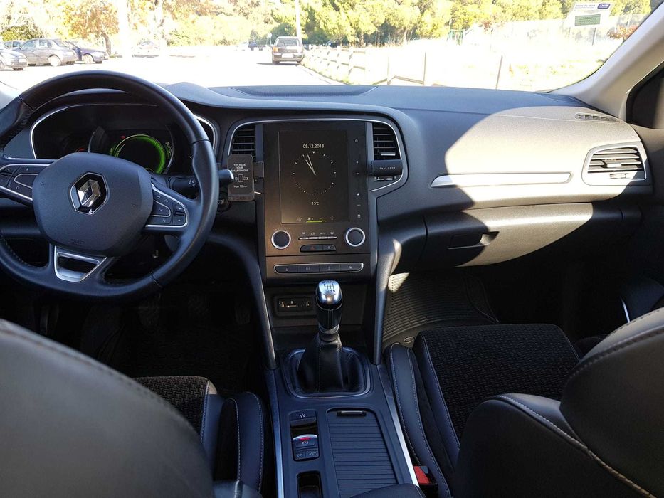 Vendo viatura Renault Megane 1.5 dci 110cv Intense Ano 2016